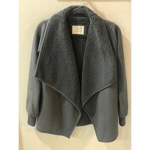 Abercrombie & Fitch Womens Small Gray Sherpa Lined Fleece Open Front Jacket S